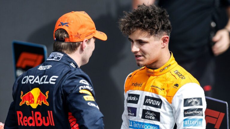 max-verstappen-speaking-with-lando-norris-after-qualifying-planetf1-1600x900